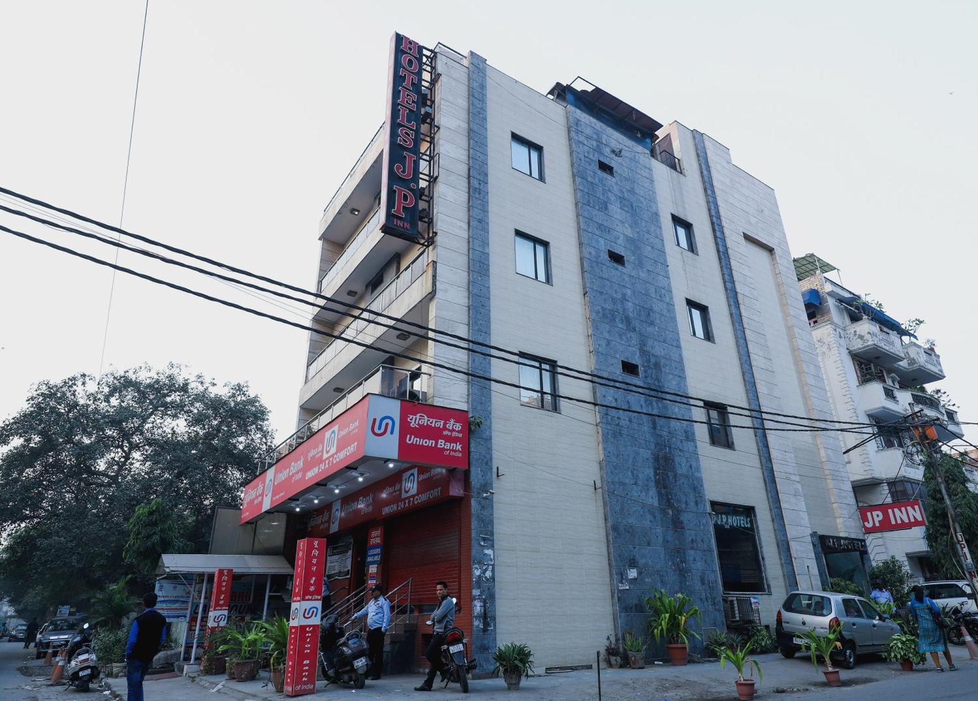 Hotel O J P Inn Near Patel Nagar Metro Station New Delhi Exterior photo